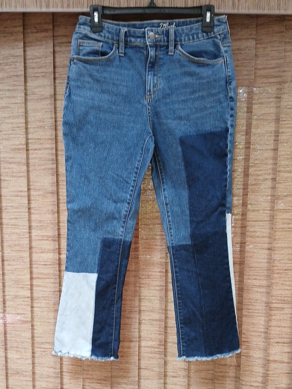 Universal Thread Women's Patchwork Capris Jeans in Blue